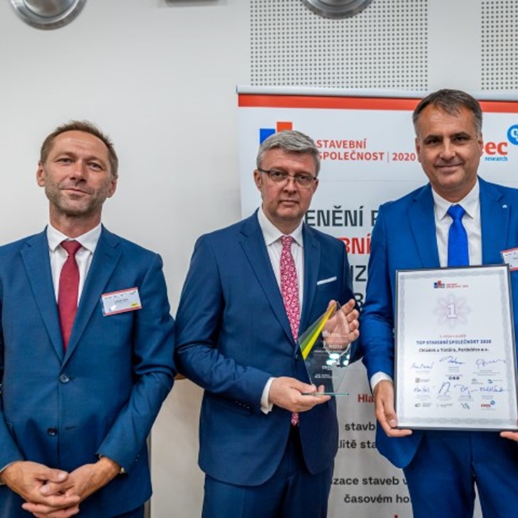 2021 MACC 672 Web (Small)