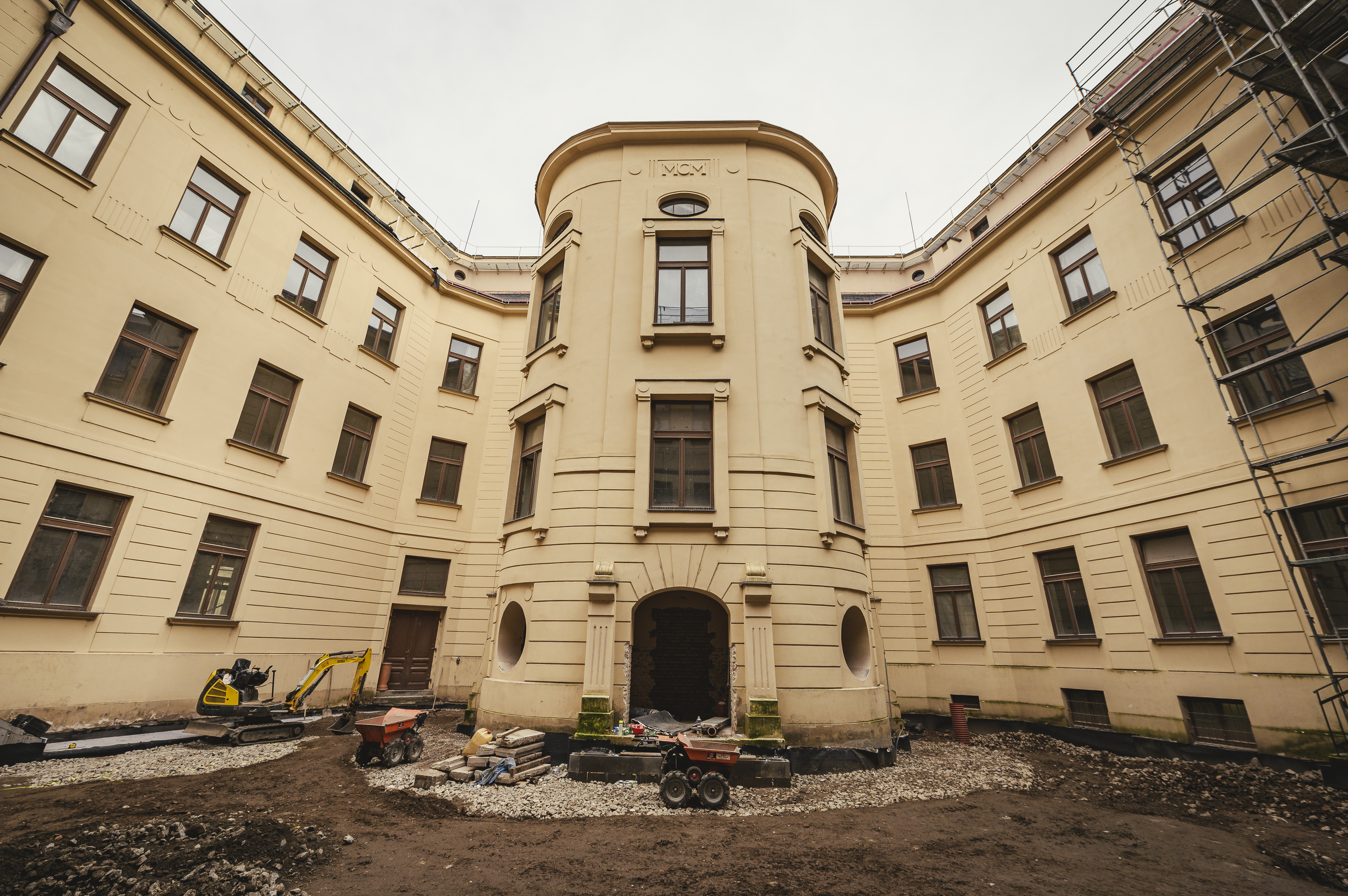 20240926 CHT UHK HK HQ 054 CAB0872